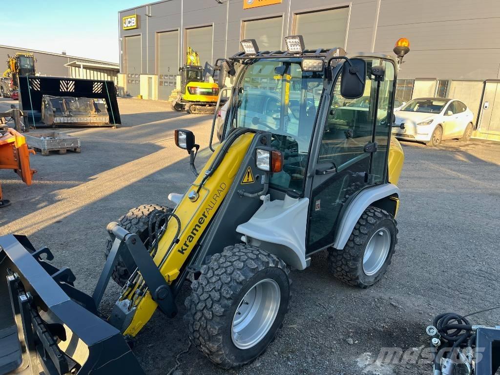 Kramer 350 جرارات مدمجة