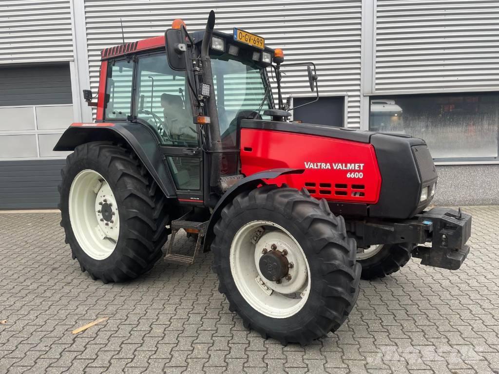 Valtra 6600 tractor الجرارات