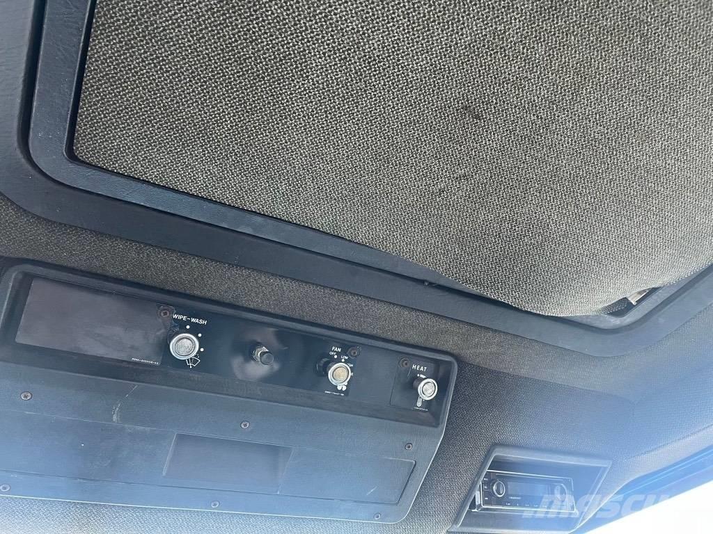 Ford 6610 II الجرارات