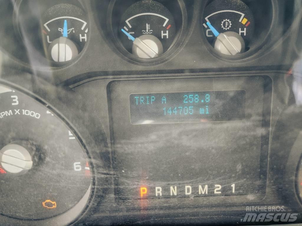 Ford F 650 SD صهاريج مياه