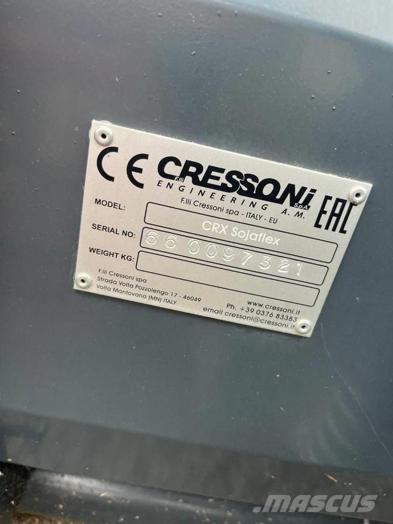 Cressoni CRX 660 رؤوس الحصادات الدراسات