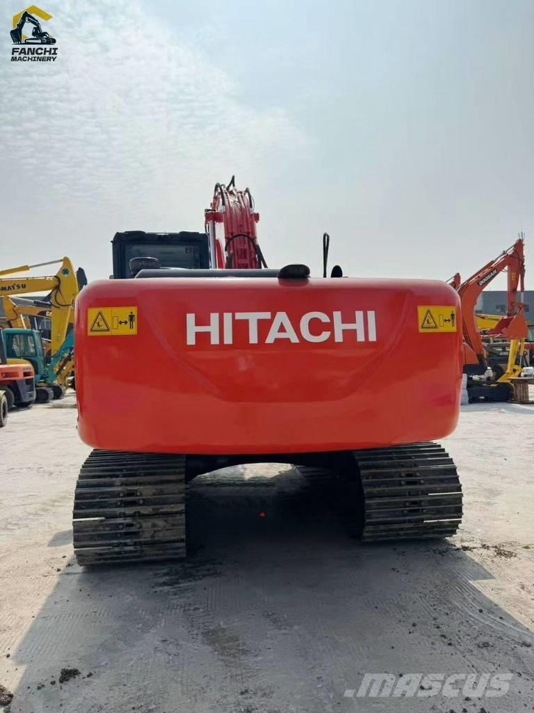 Hitachi 210-6 حفارات وسط 7 طن - 12 طن