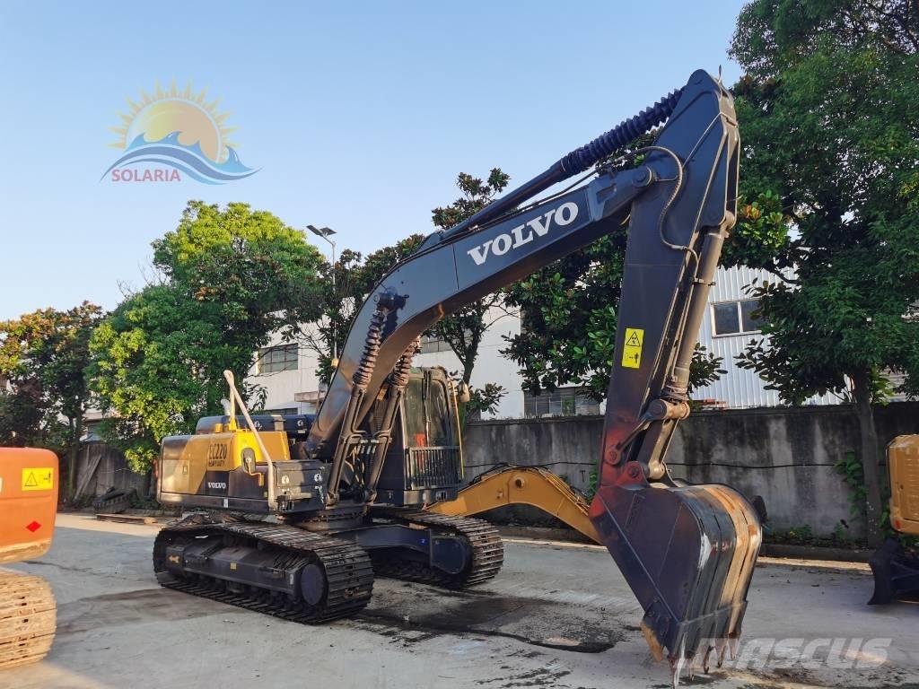 Volvo EC 220 DL حفارات زحافة