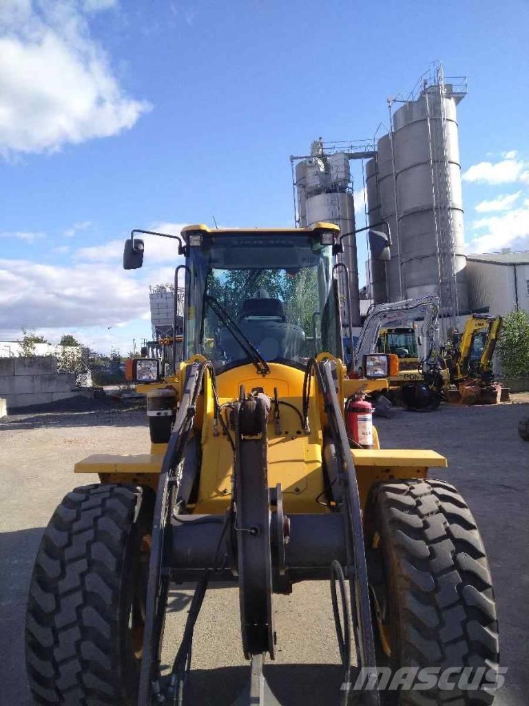 Volvo L 35 G لوادر بعجل