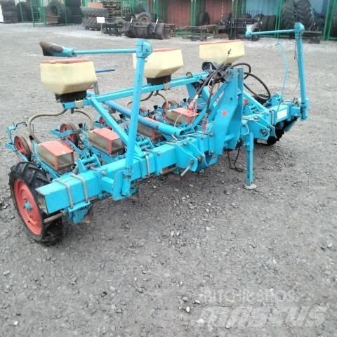 Monosem 502 مثاقيب