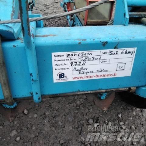 Monosem 502 مثاقيب