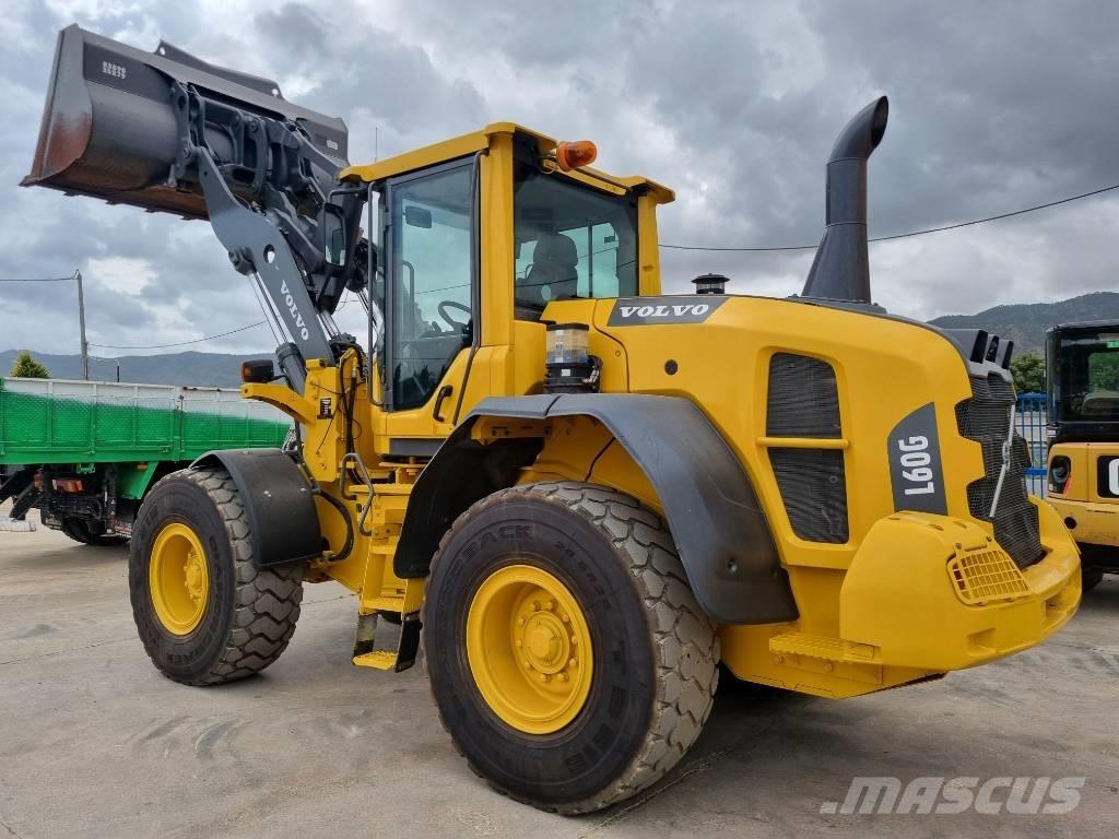 Volvo L 60 G لوادر بعجل
