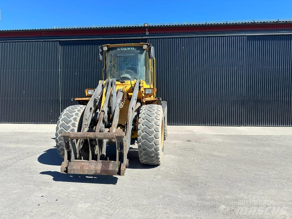 Volvo L 70 D لوادر بعجل