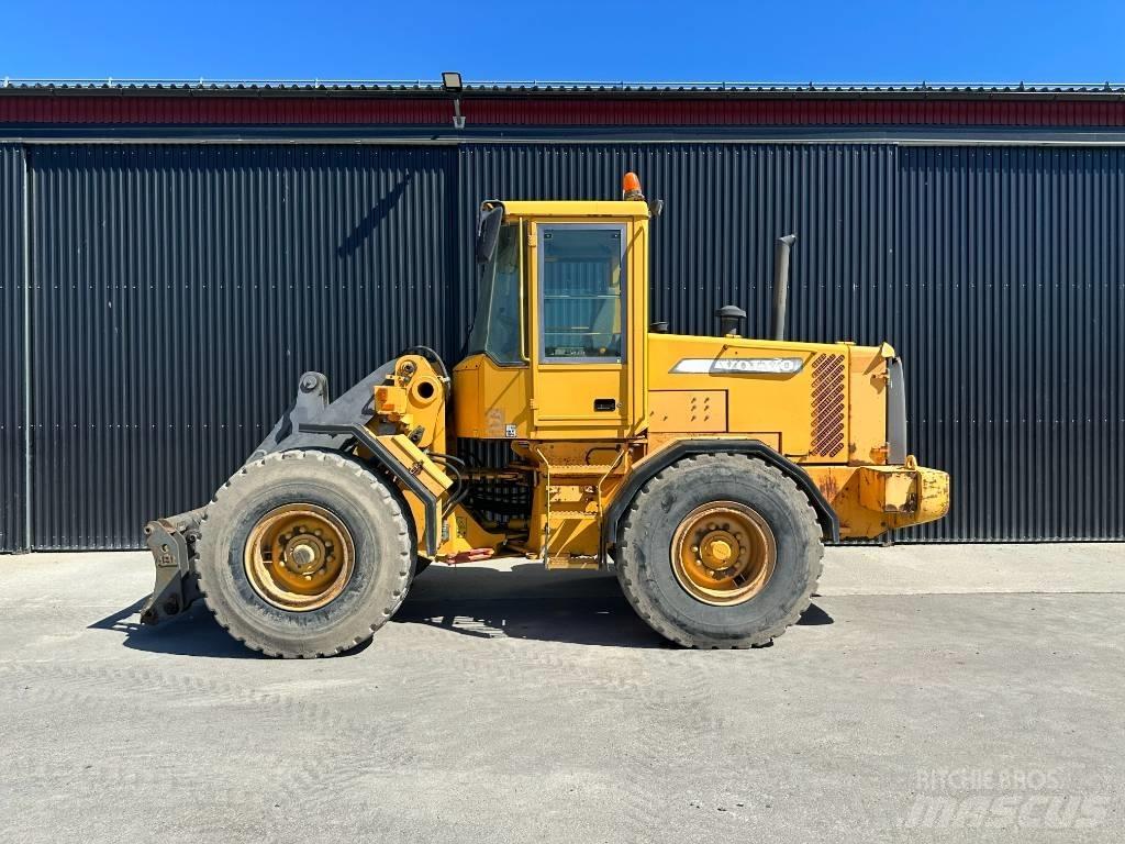 Volvo L 70 D لوادر بعجل