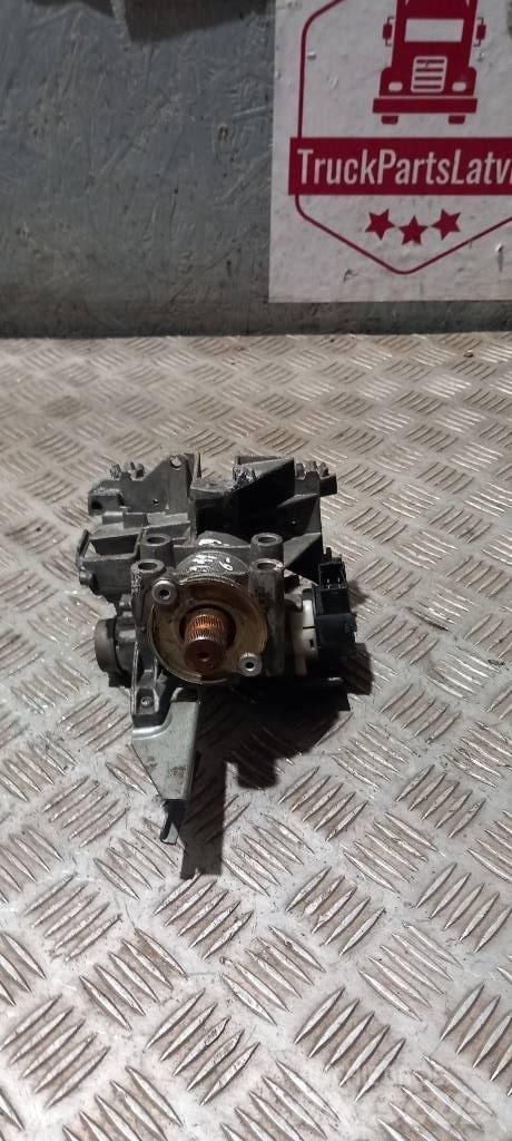 MAN TGX     7360051146 كابينة والداخلية