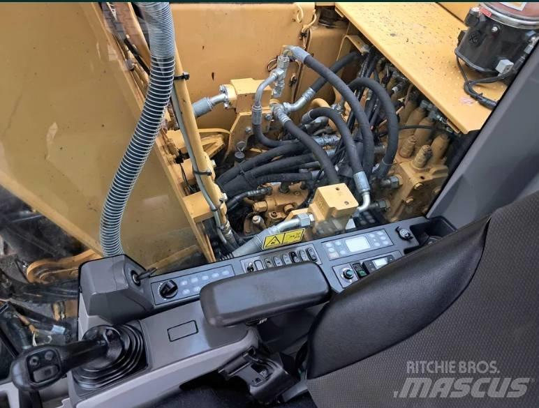 CAT 312 E L حفارات زحافة