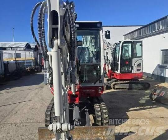 Takeuchi TB 230 حفارات صغيرة أقل من 7 طن (حفارات صغيرة)