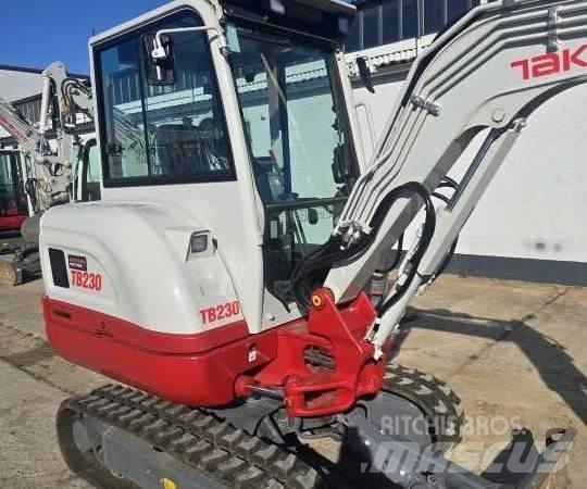 Takeuchi TB 230 حفارات صغيرة أقل من 7 طن (حفارات صغيرة)