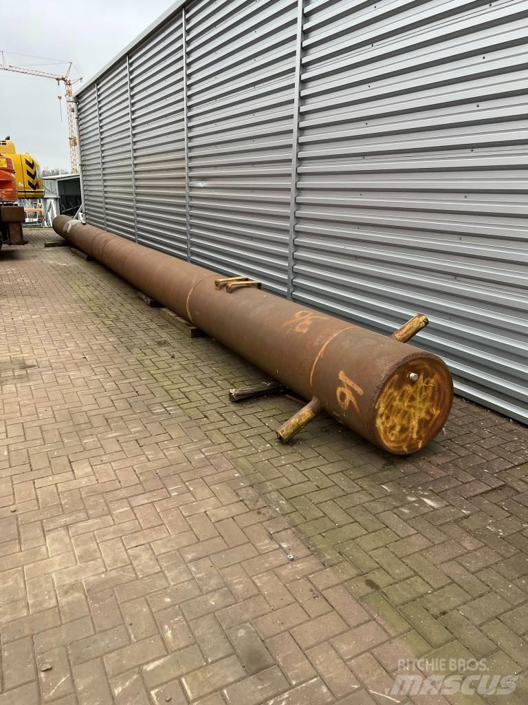  Spud leg 15 meter كراكات
