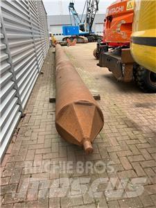  Spud leg 15 meter كراكات