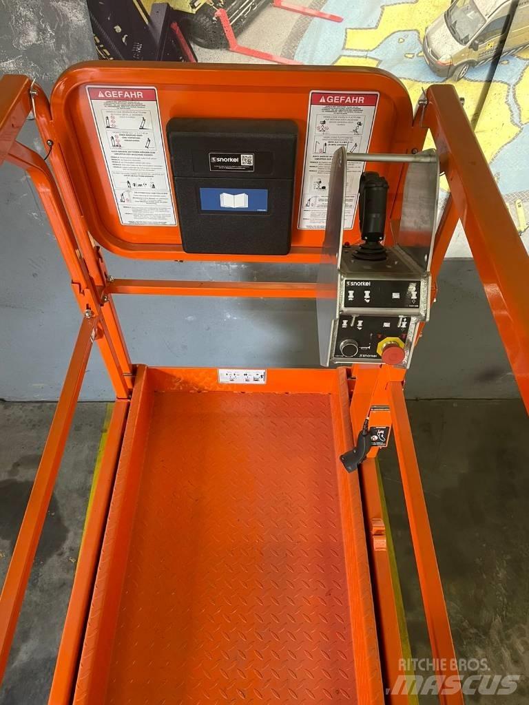 Snorkel S 3226E رافعات مقصية الشكل