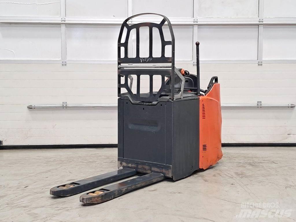Linde T20SP-02 معدات الرفع منخفض المستوى