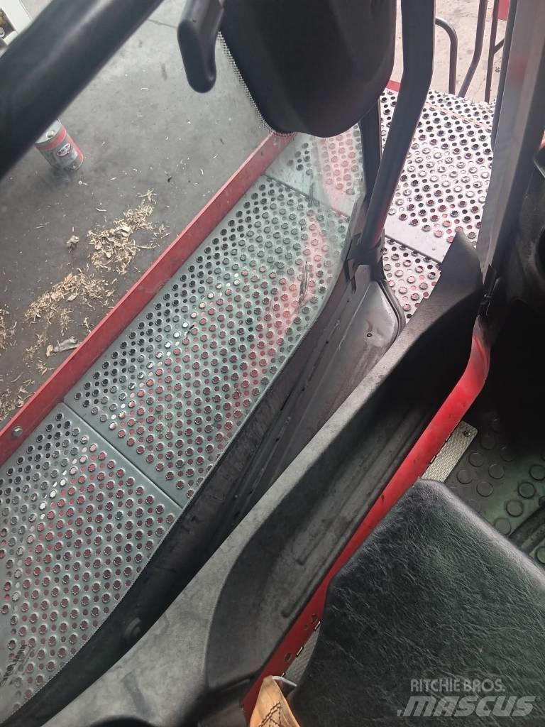 Kalmar DCG100-45ED7 مناولات حاويات