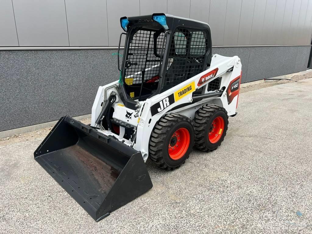 Bobcat S 450 لوادر انزلاقية التوجيه