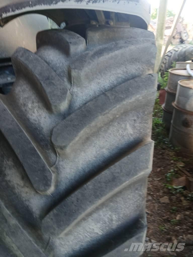 JCB Fastrac 2155 الجرارات