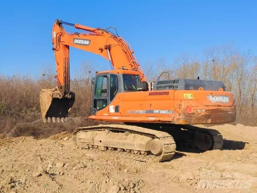 Doosan DX 380 LC حفارات زحافة