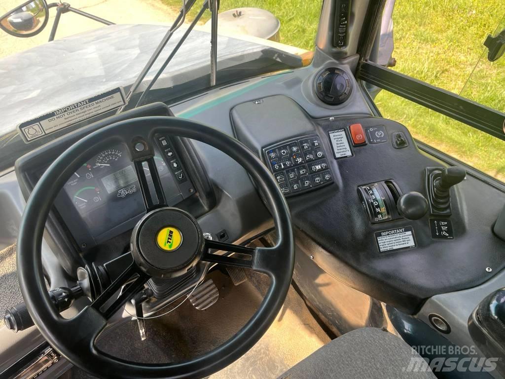 Bell ADT B 30 D 6x6 ساحبات مفصلية