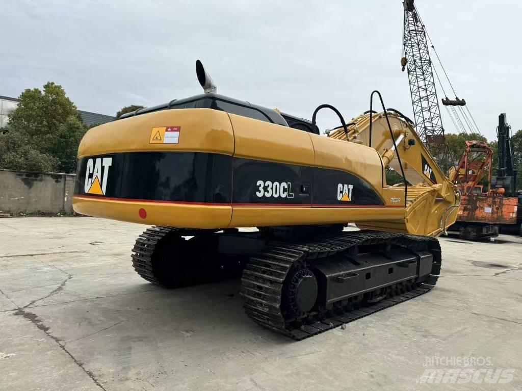 CAT 330 C حفارات زحافة