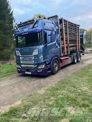 Scania R650B6X4NB شاحنات أشجار