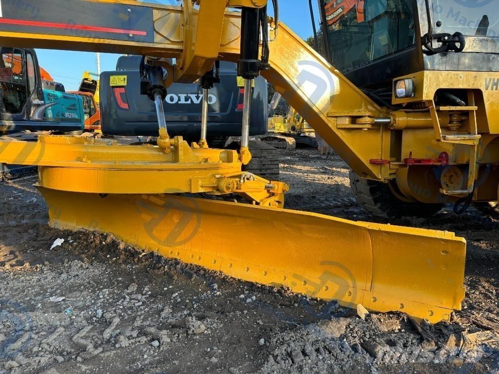CAT 140H معدات تمهيد الطرق