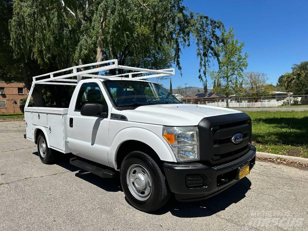 Ford F 250 SD شاحنات خفيفة/مفصلية الجوانب