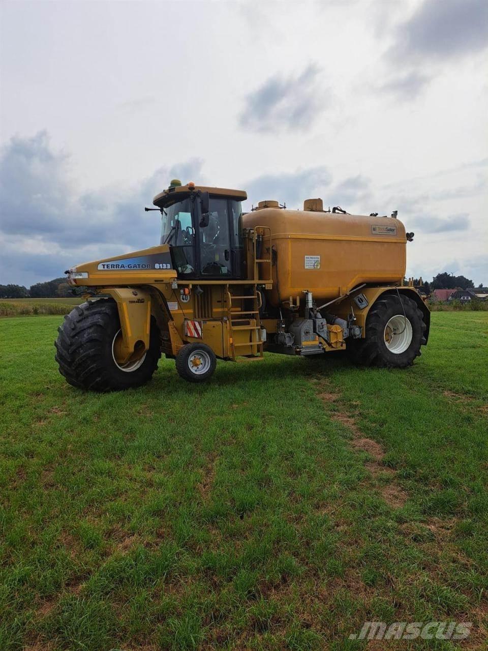 TerraGator 8133 ماكينات وملحقات تسميد أخرى
