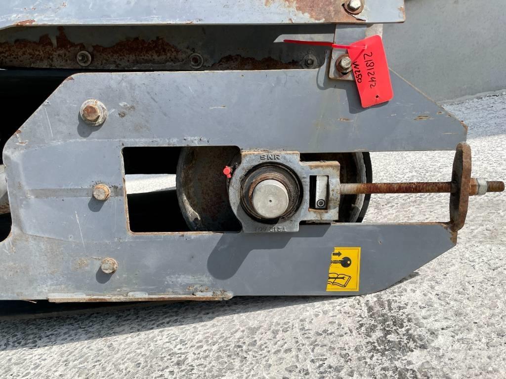 Wirtgen W250 معدات نقل