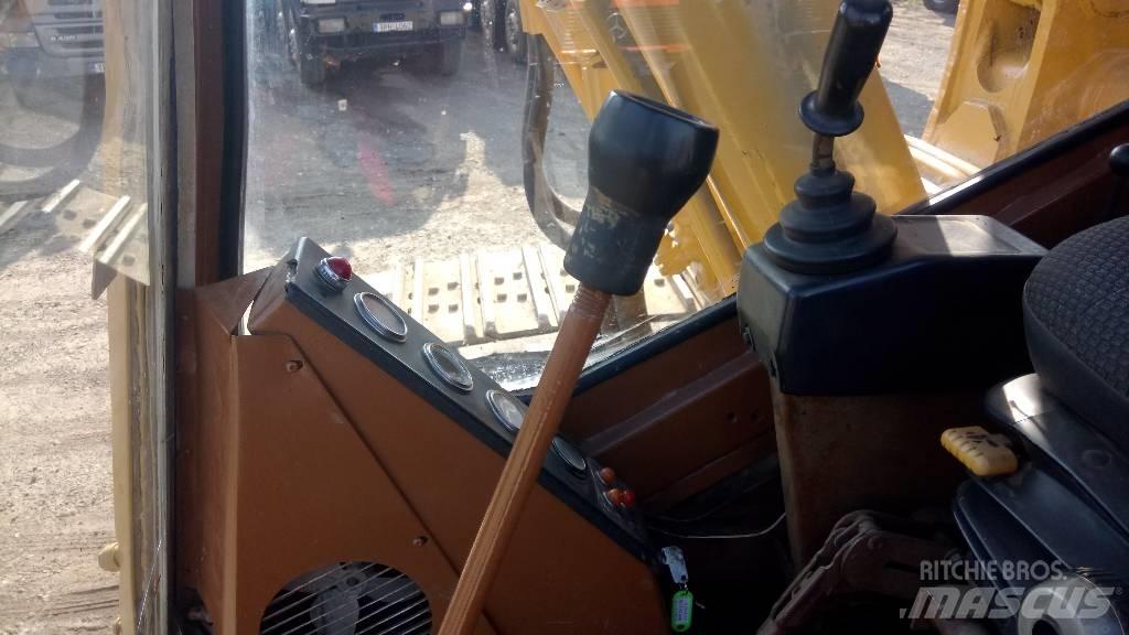 CAT 245 B ME حفارات زحافة