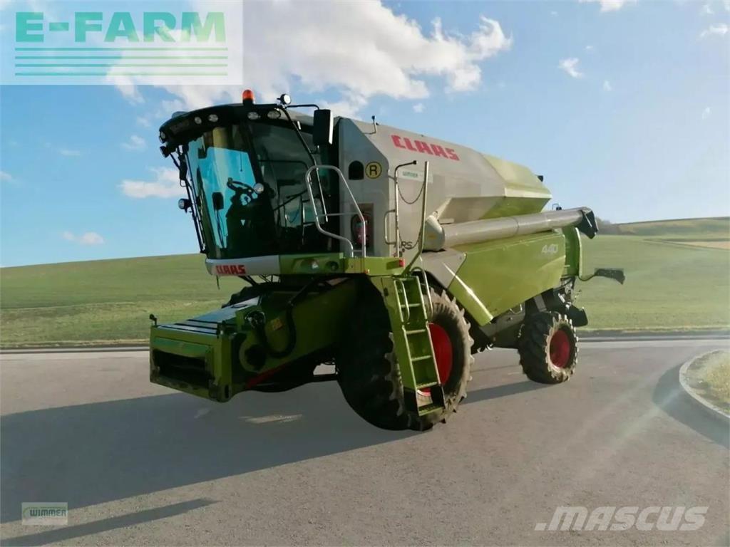 CLAAS tucano 440 حصادات