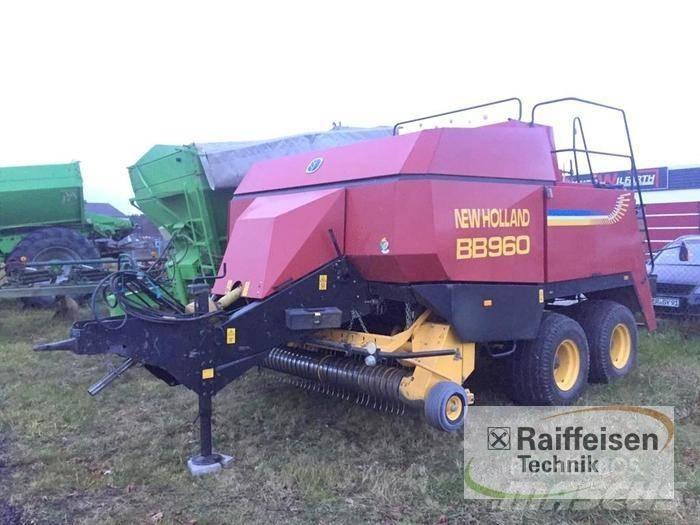 New Holland BB 960 محزمات مربعة