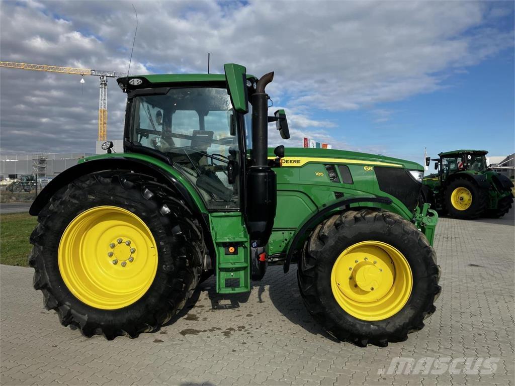 John Deere 6R 185 الجرارات