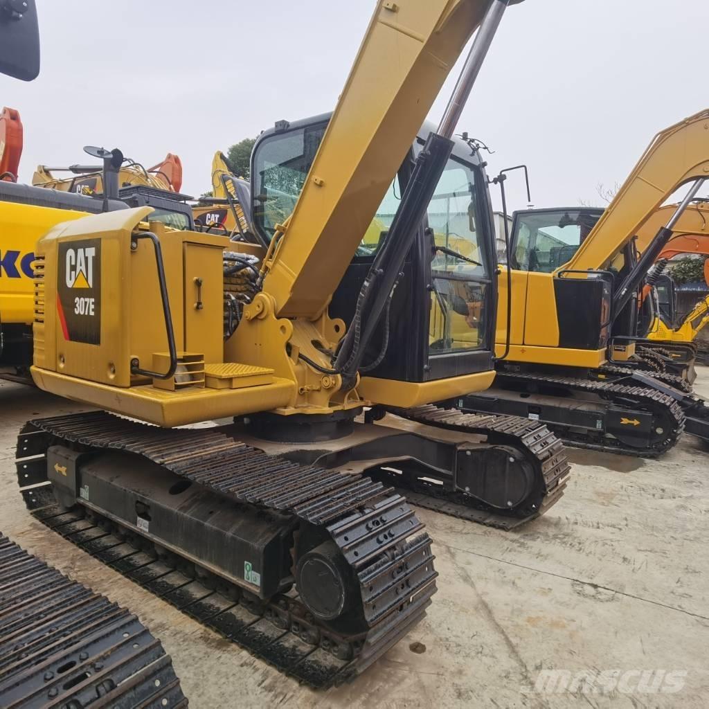 CAT 307 E حفارات زحافة