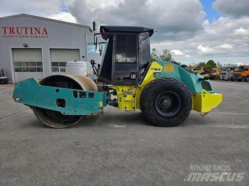 Ammann ARS 130HX مداحل أحادية الأسطوانة