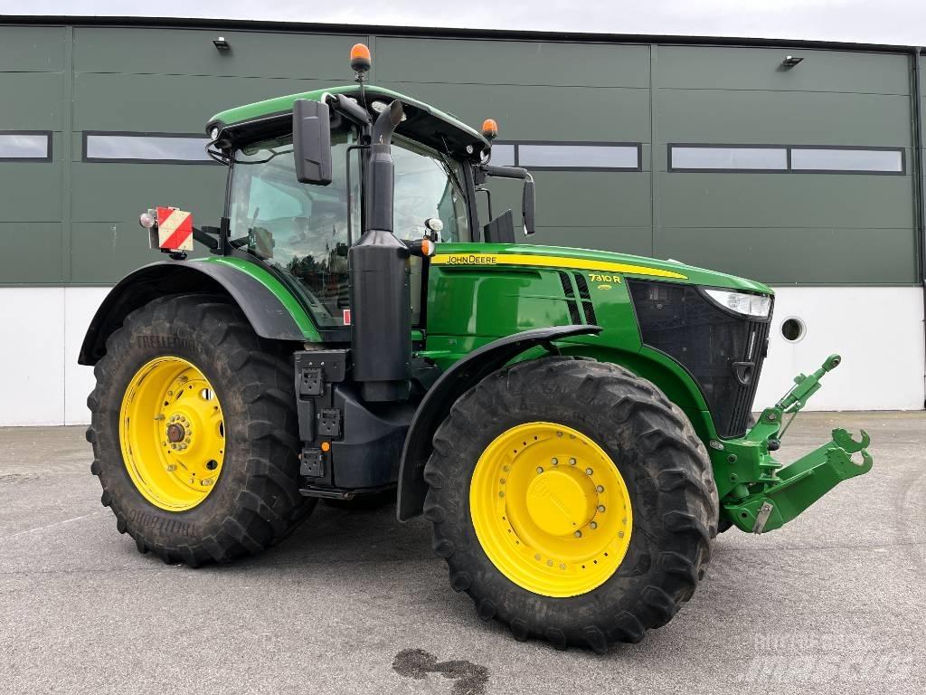 John Deere 7310 R الجرارات