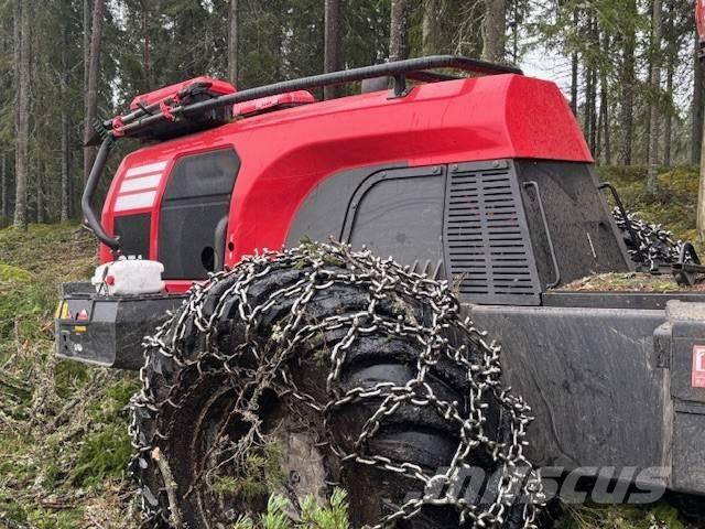 Komatsu 951 حصادات