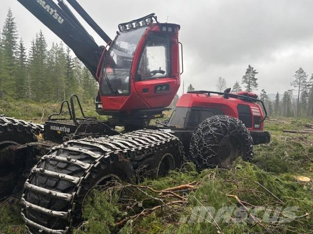 Komatsu 951 حصادات