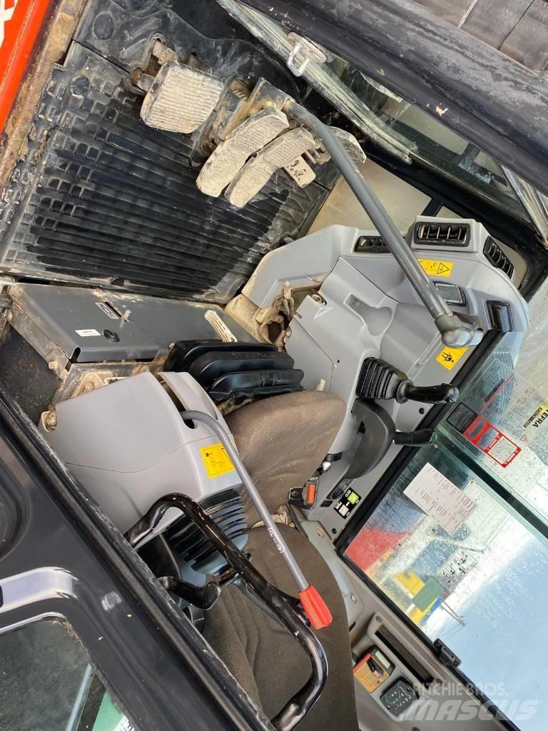 Kubota KX 080-4 حفارات زحافة