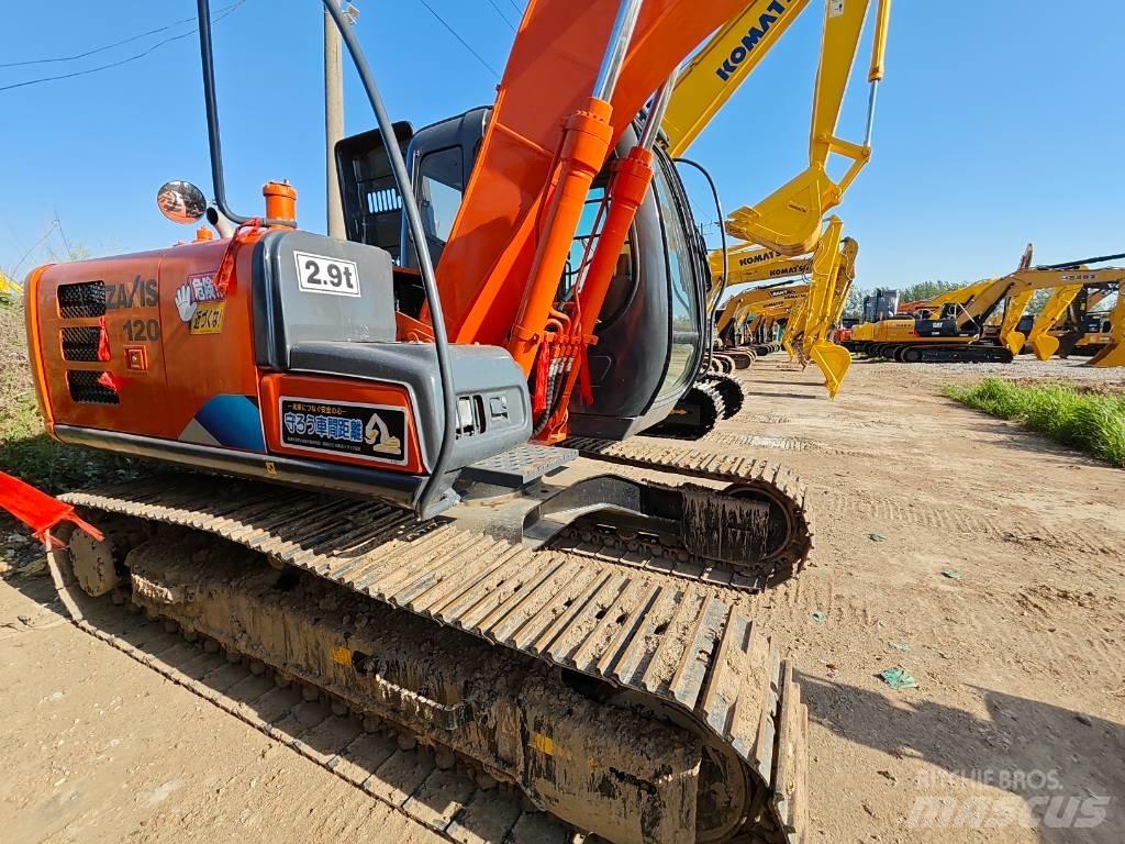 Hitachi ZX 120 حفارات زحافة