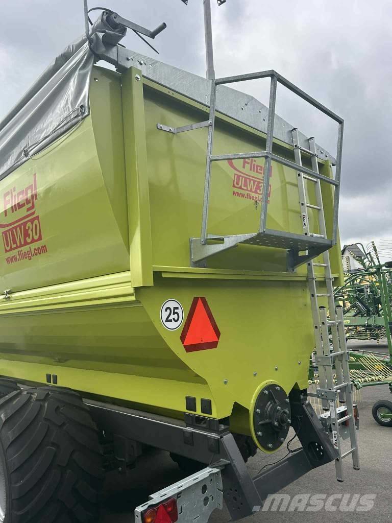 Fliegl ULW 30 مقطورات أخرى