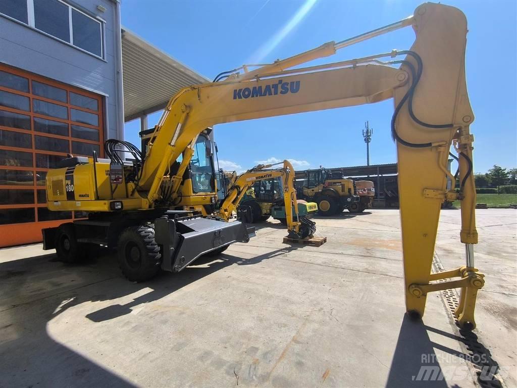 Komatsu PW 180-7 حفارات بعجل