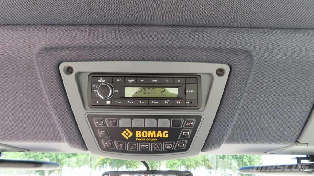 Bomag BW 154 AP-5 مداحل ثنائية الاسطوانة