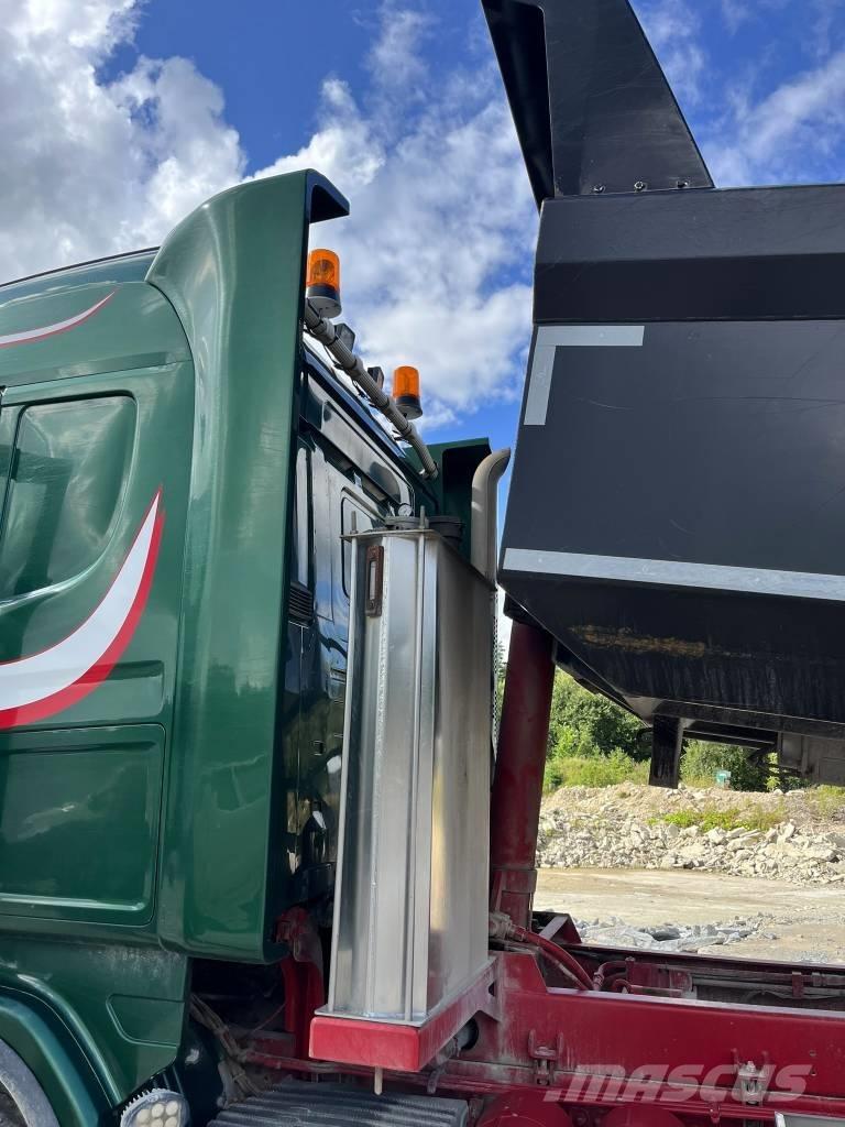 Scania R 560 شاحنات قلابة