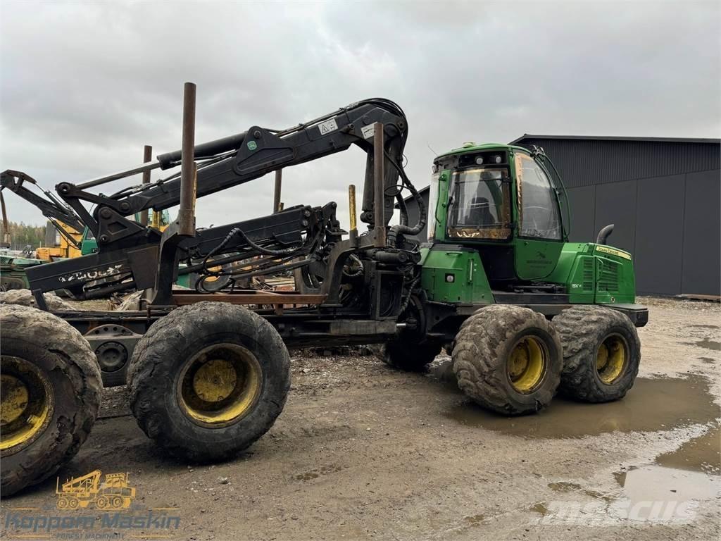 John Deere 1510E شاحنات