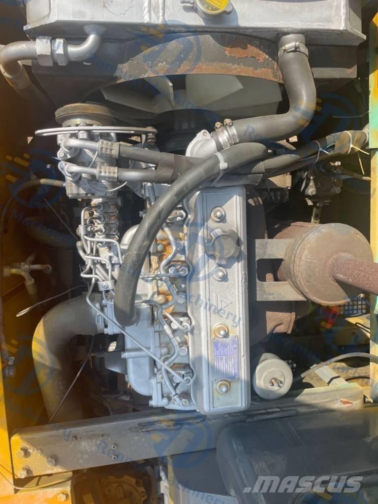 Xinyuan XYB75 حفارات بعجل