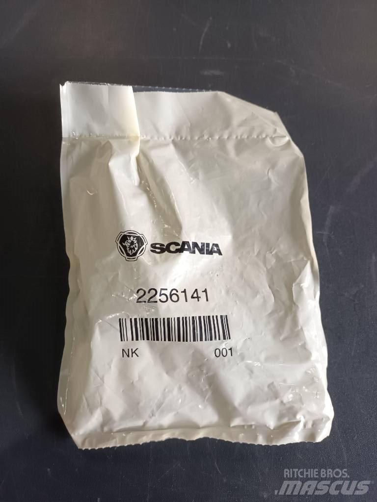 Scania COVER 2256141 الشاسيه والتعليق